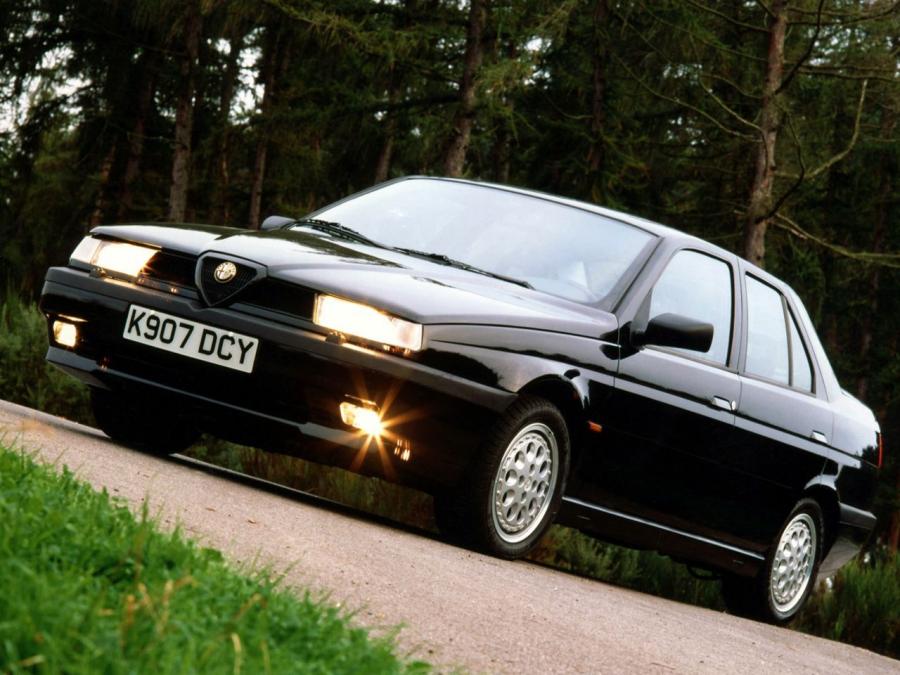  Alfa Romeo 155 Q4 (167) 1992 года  (фото 12 из 16)